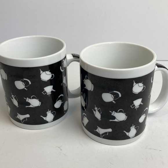 Chaleur Dan May Tea Pots Coffee Mug 2 Cup Set 14oz Black White Whimsy Whimsical - Picture 13 of 13